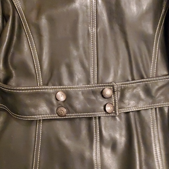 Unique '90's, Vintage Black Leather Peacoat - M - Picture 3 of 8